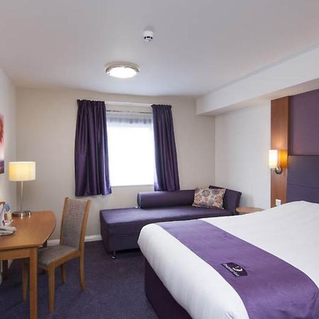 Premier Inn Glasgow City Centre South Exterior foto